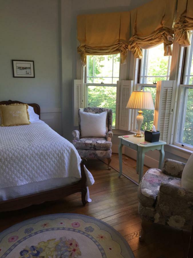 링컨빌 Victorian By The Sea B&B 외부 사진