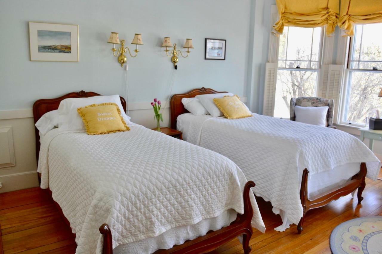 링컨빌 Victorian By The Sea B&B 외부 사진