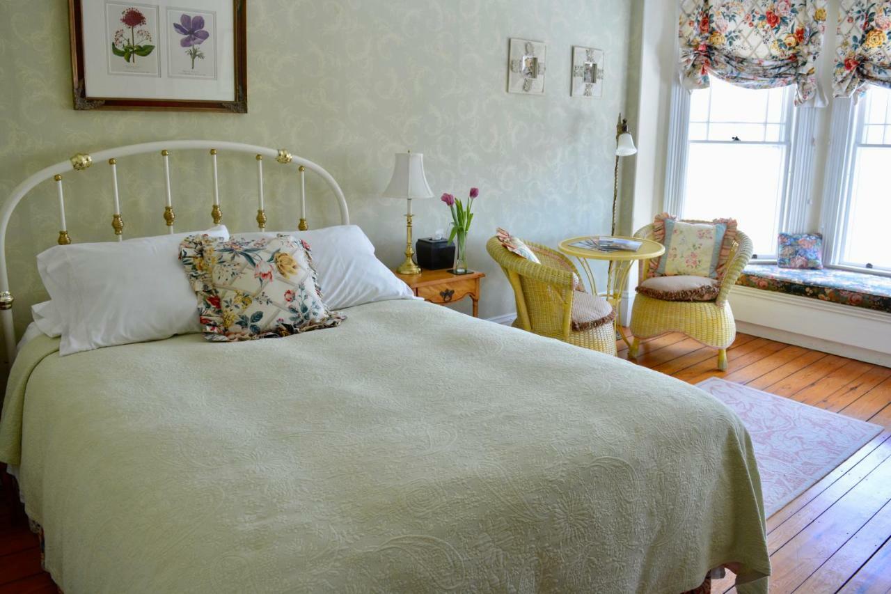 링컨빌 Victorian By The Sea B&B 외부 사진