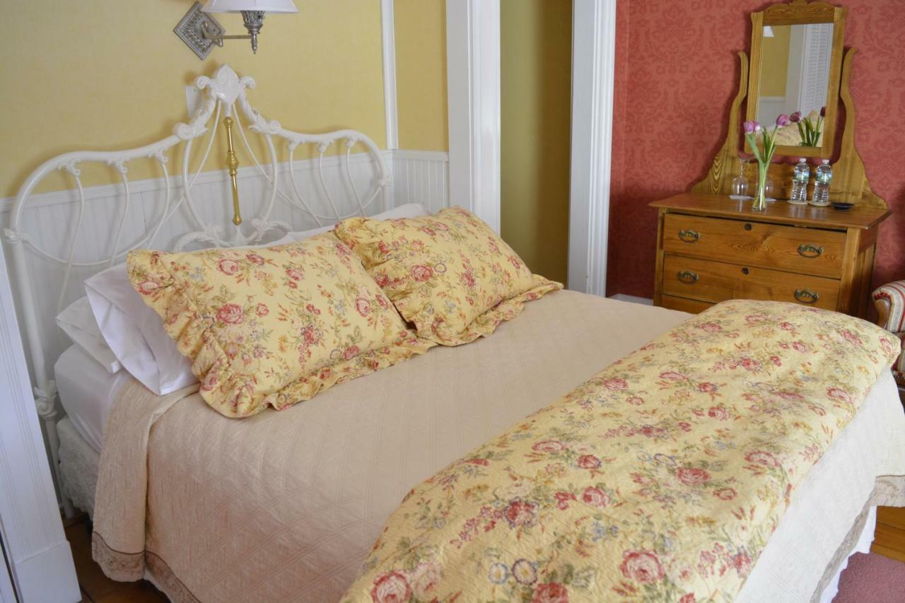 링컨빌 Victorian By The Sea B&B 외부 사진
